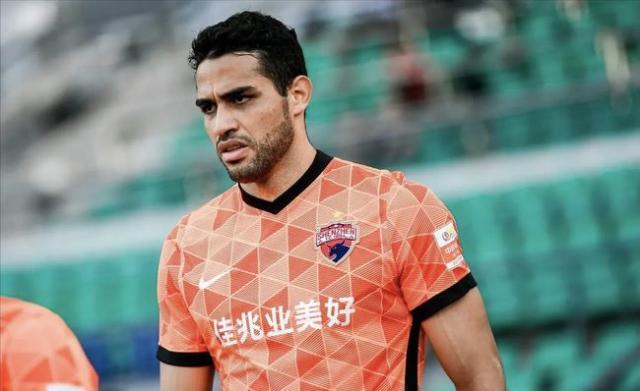 九游-卡尔德克不适致球队临战换将 深足已经进入疲劳期