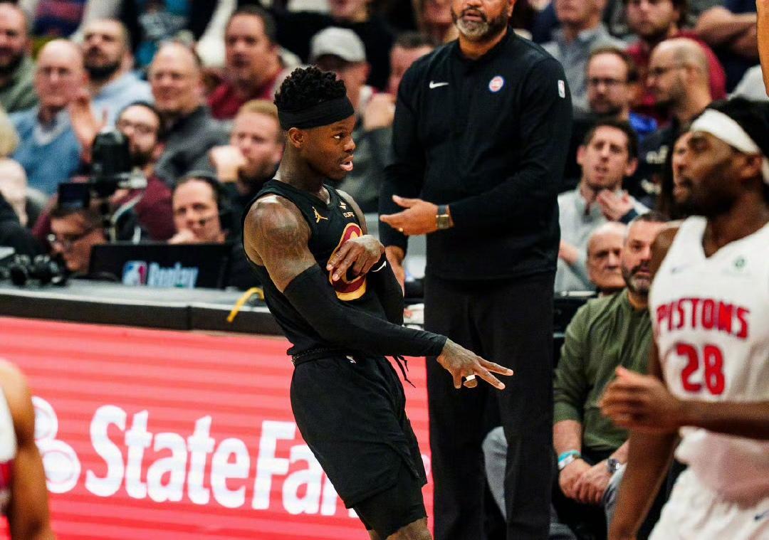 大爆冷！联盟第一轰然倒下！哈登17中5，状元仅10分，一战认清5人